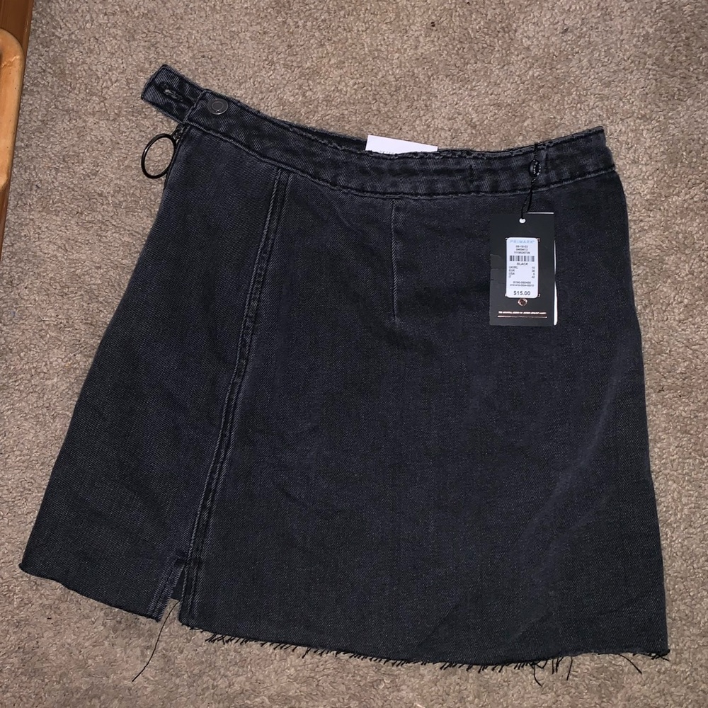 High waste skirt